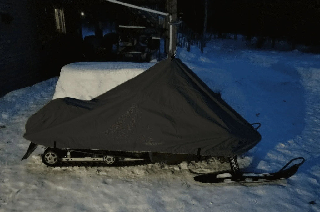 200 Denier Sizetorage Sizenowmobile Cover Compatible for the 2007-2009 Arctic Cat Model F1000 SizeNO PRO Sizenowmachine Sizeled. All Black.