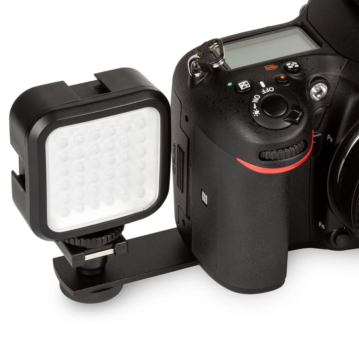 Canon EOSize R7 Mirrorless Camera (Body) with 2 Pack SizeanDisk 32GB Memory Card + Case + ZeeTech Accessory