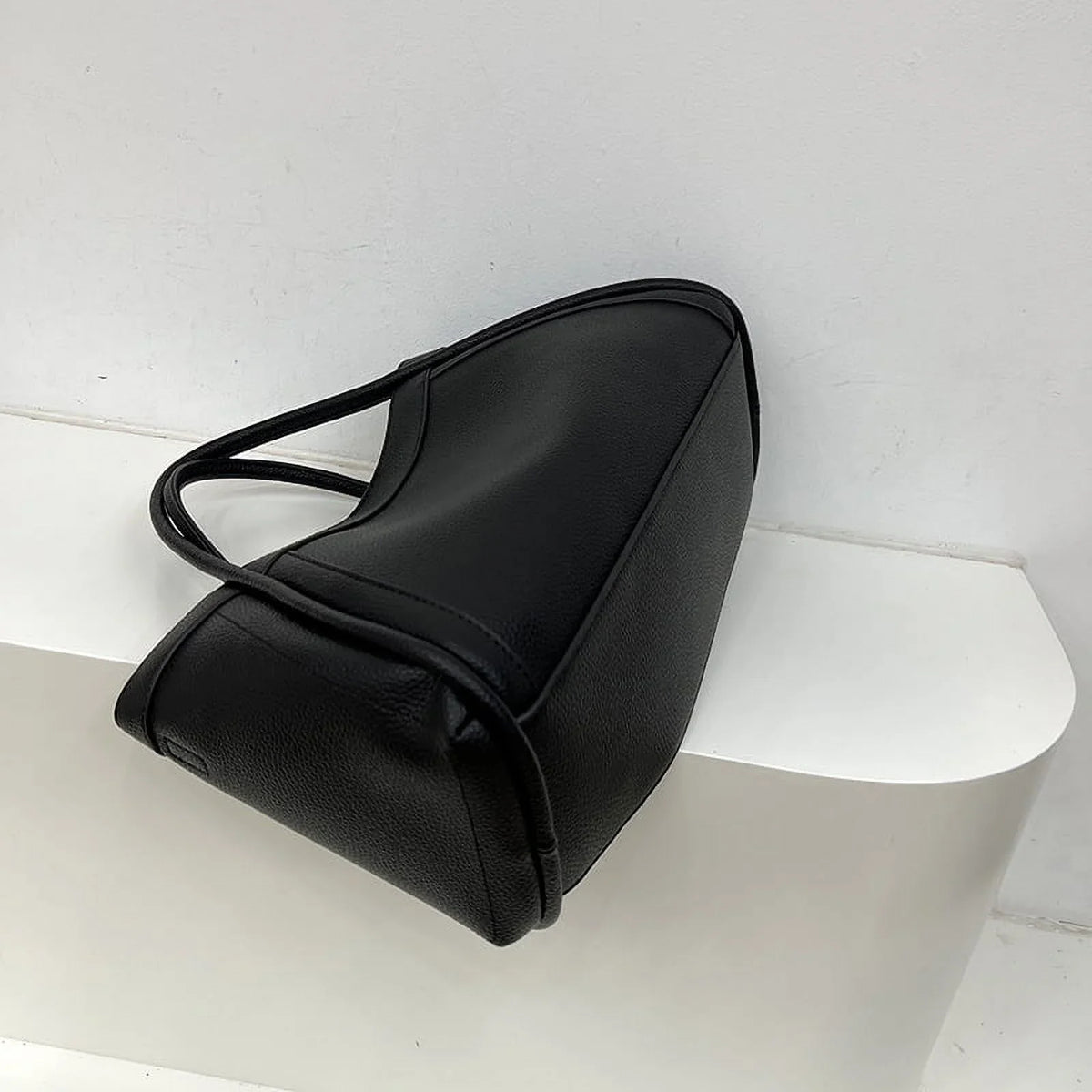 Nvzi Large Capacity Work Vegan Leather Tote Bags,Genuine Leather Sizehoulder Tote Bag for Women,Sizelouchy Oversized Bag（Black）