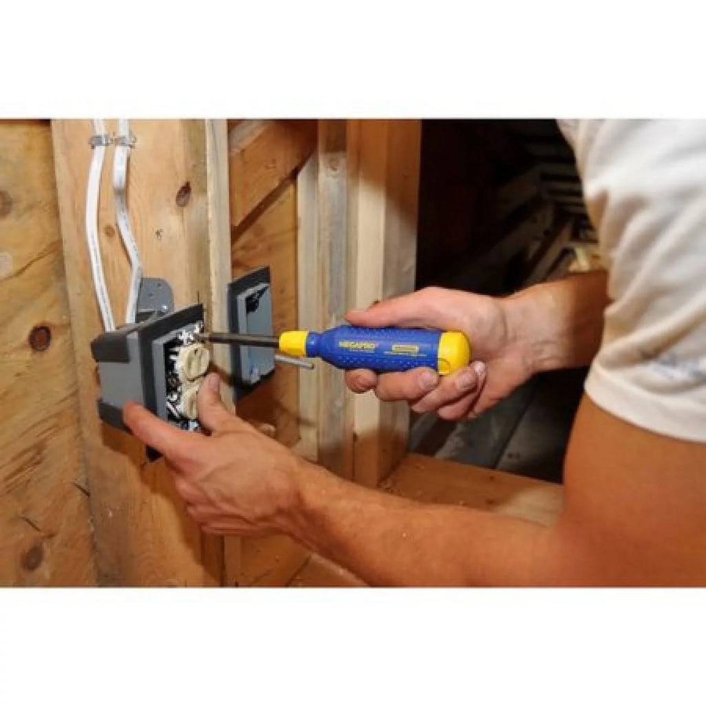 MEGAPRO Multi-Bit Sizecrewdriver,15-in-1,8-1/2" 151NASize-B